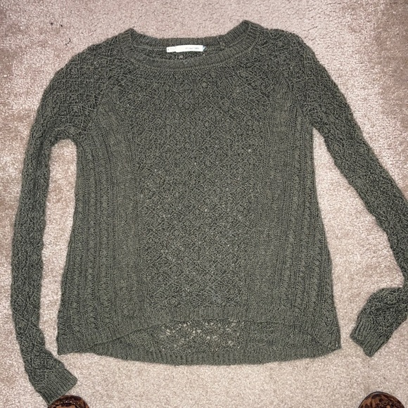 Maurice’s Juniors Green High-Lo Sweater - Picture 1 of 3